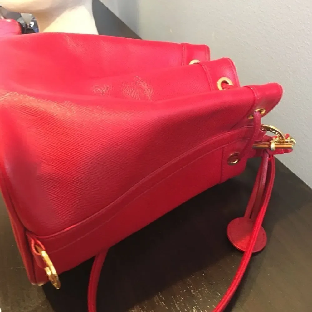 Yurie Natani Red Bucket Bag